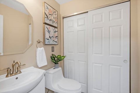 Tiny photo for 896 Cherry Creek Drive, Grayslake, IL 60030 (MLS # 12686114)