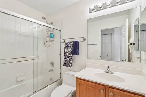 Tiny photo for 654 Astor Lane, Wheeling, IL 60090 (MLS # 12678675)
