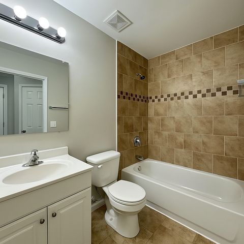 Tiny photo for 824 Dartmouth Avenue, Matteson, IL 60443 (MLS # 12370121)