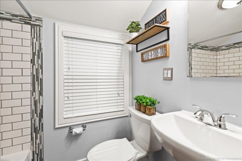 Tiny photo for 9323 S Spaulding Avenue, Evergreen Park, IL 60805 (MLS # 12698983)
