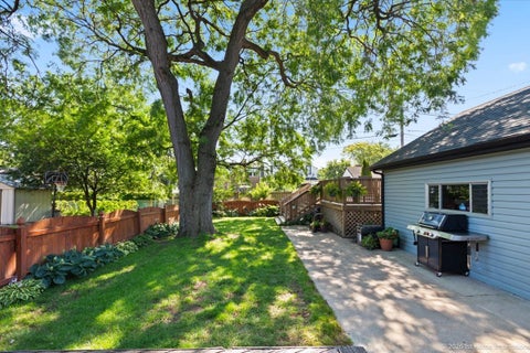 Tiny photo for 9323 S Spaulding Avenue, Evergreen Park, IL 60805 (MLS # 12698983)