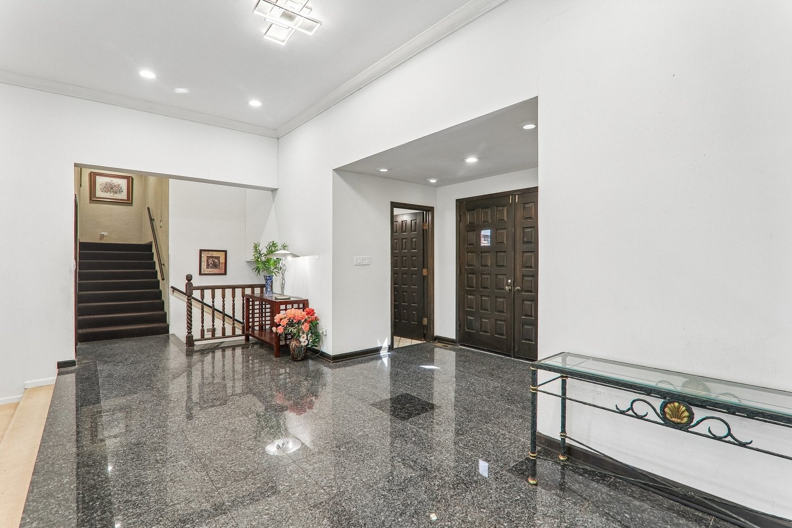 93B W BATEMAN Road