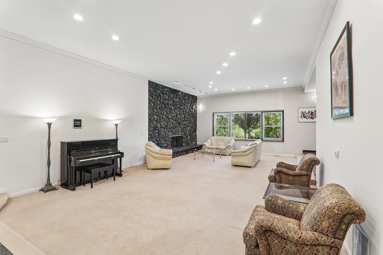 93B W BATEMAN Road