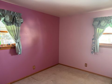 Tiny photo for 71 227th Place E, Steger, IL 60475 (MLS # 12527379)