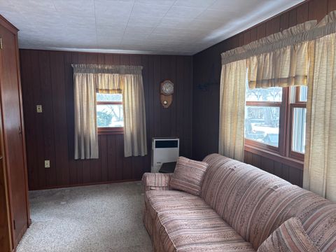 Tiny photo for 71 227th Place E, Steger, IL 60475 (MLS # 12527379)