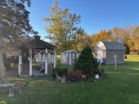 Tiny photo for 71 227th Place E, Steger, IL 60475 (MLS # 12527379)