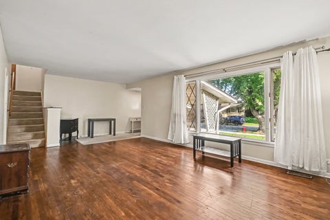 Tiny photo for 906 N Rainbow Drive, Glenwood, IL 60425 (MLS # 12749632)