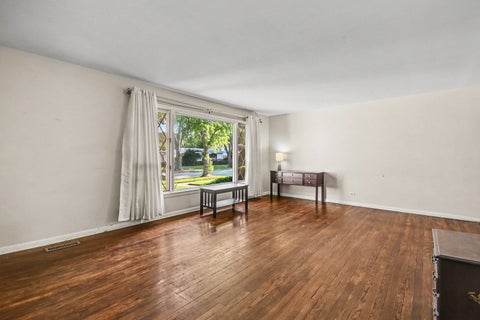 Tiny photo for 906 N Rainbow Drive, Glenwood, IL 60425 (MLS # 12749632)
