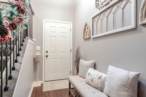 Tiny photo for 7058 Hidden Green Circle, Fox Lake, IL 60020 (MLS # 12629894)
