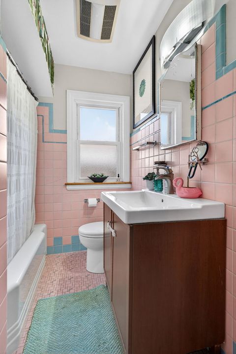 Tiny photo for 7048 35th Street, Berwyn, IL 60402 (MLS # 12563866)