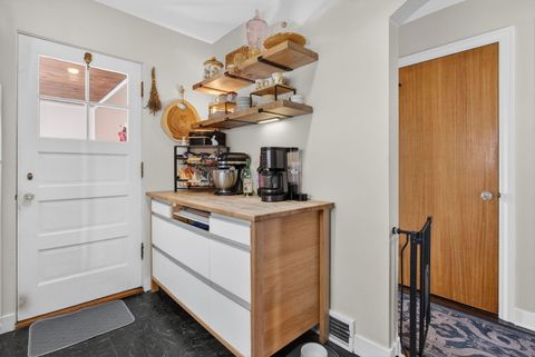 Tiny photo for 7048 35th Street, Berwyn, IL 60402 (MLS # 12563866)