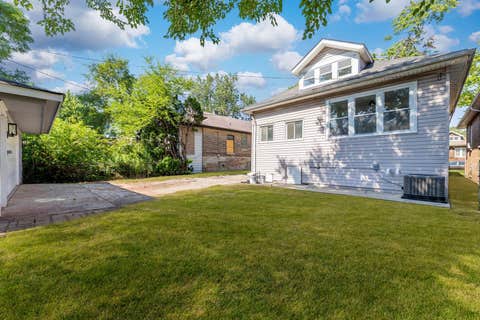 Tiny photo for 8025 S Euclid Avenue, Chicago, IL 60617 (MLS # 12724947)
