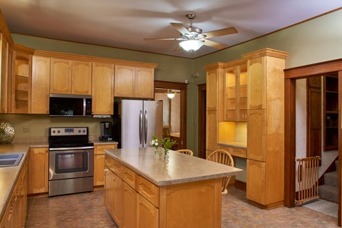 Tiny photo for 831 Circle Avenue, Forest Park, IL 60130 (MLS # 12719574)