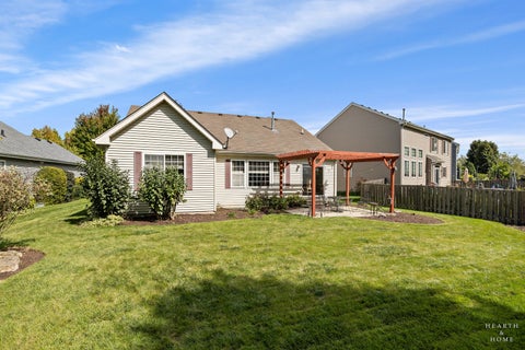 Tiny photo for 1352 Evergreen Lane, Pingree Grove, IL 60140 (MLS # 12767494)