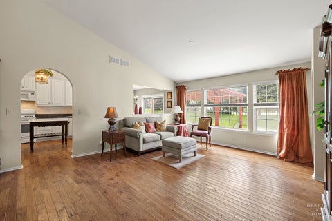 Tiny photo for 1352 Evergreen Lane, Pingree Grove, IL 60140 (MLS # 12767494)