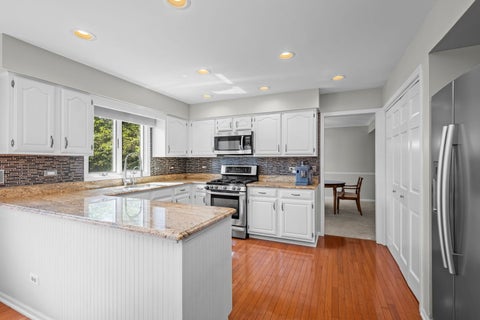 Tiny photo for 314 Stonebridge Way, Mundelein, IL 60060 (MLS # 12740147)