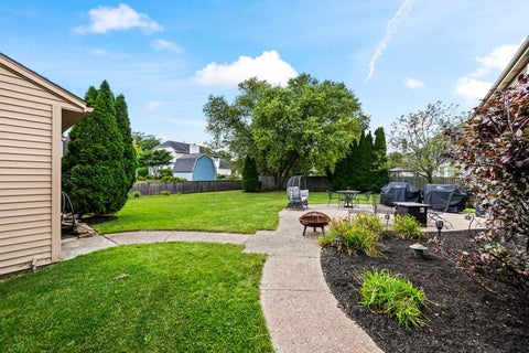 Tiny photo for 314 Stonebridge Way, Mundelein, IL 60060 (MLS # 12740147)