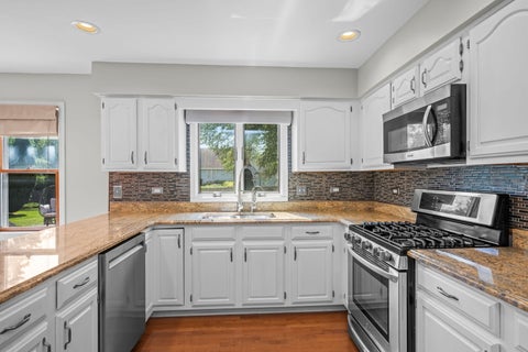 Tiny photo for 314 Stonebridge Way, Mundelein, IL 60060 (MLS # 12740147)
