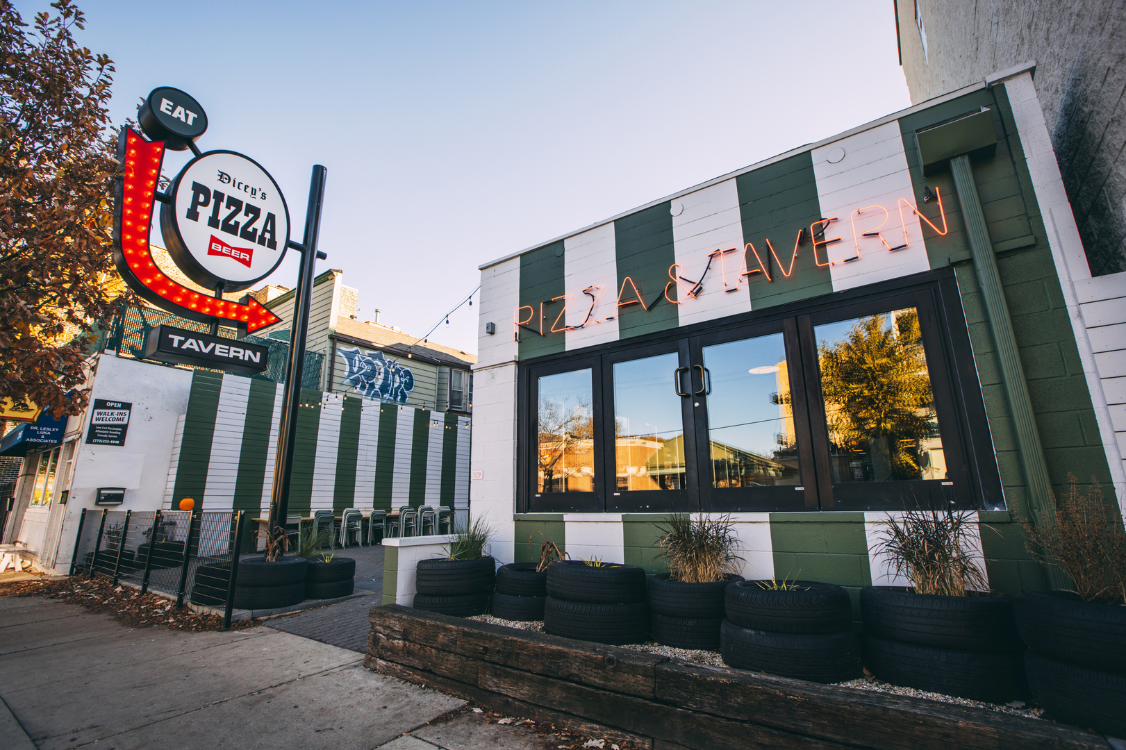 2109 W Chicago Avenue