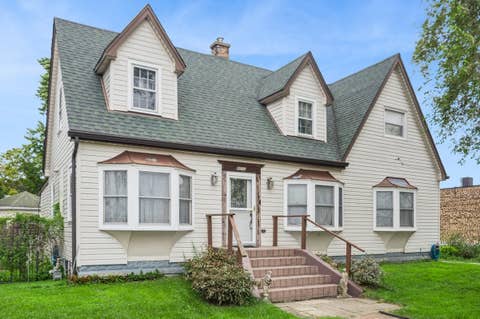 Photo of 8233 Austin Avenue, Morton Grove, IL 60053 (MLS # 12738006)