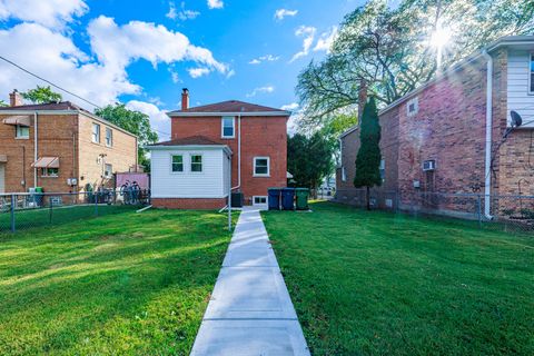 Tiny photo for 9252 S Sacramento Avenue, Evergreen Park, IL 60805 (MLS # 12494898)