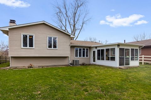 Tiny photo for 218 Mastodon Drive, Ingleside, IL 60041 (MLS # 12617055)