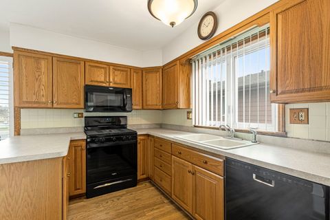 Tiny photo for 218 Mastodon Drive, Ingleside, IL 60041 (MLS # 12617055)