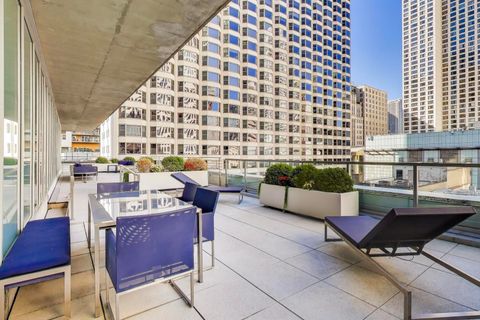 Tiny photo for 550 N Saint Clair Street #1303, Chicago, IL 60611 (MLS # 12496008)