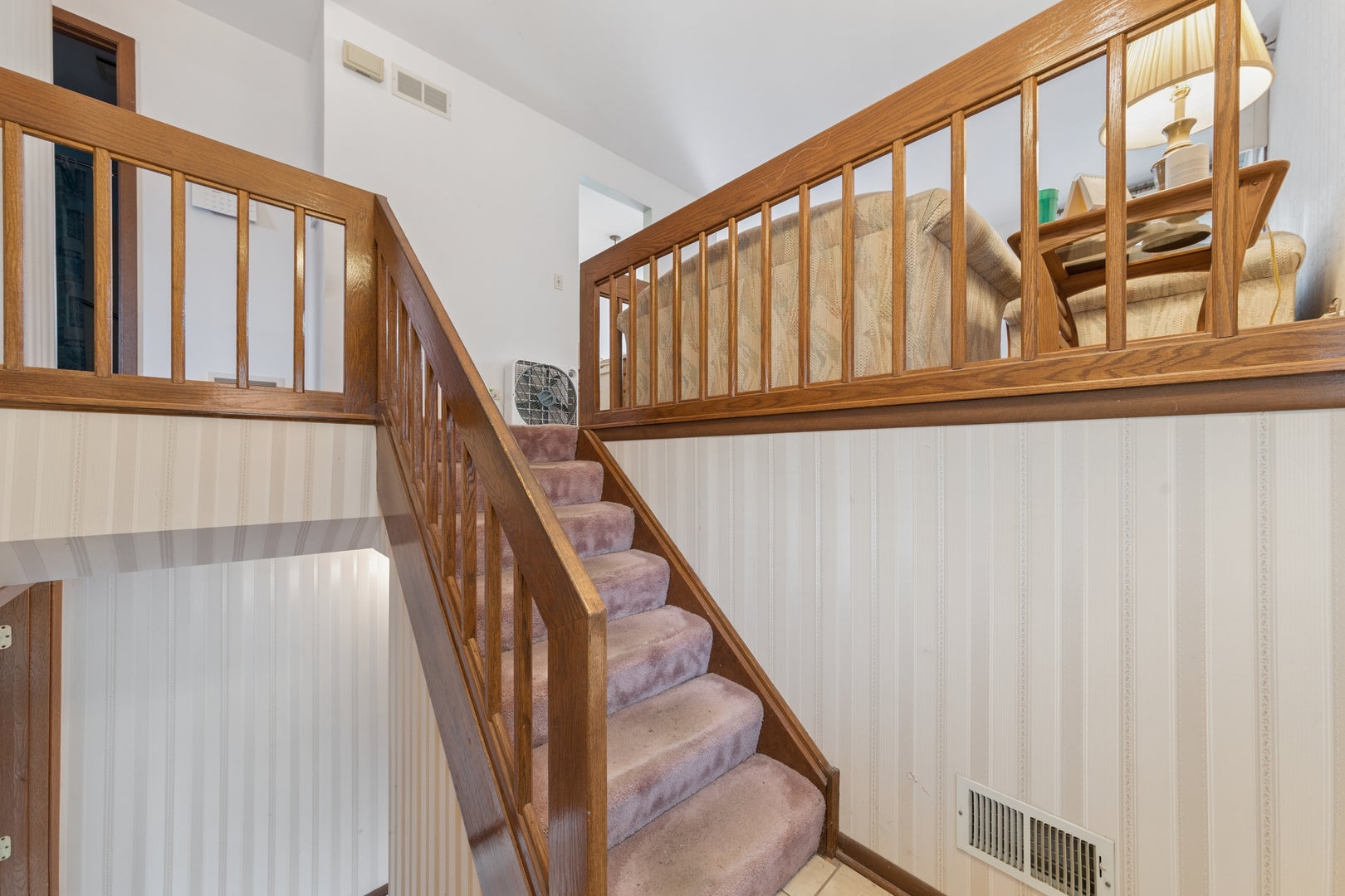 ON671 Bedford Lane
