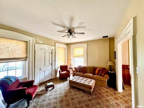 Tiny photo for 110 E JEFFERSON Street, New Boston, IL 61272 (MLS # QC4269757)