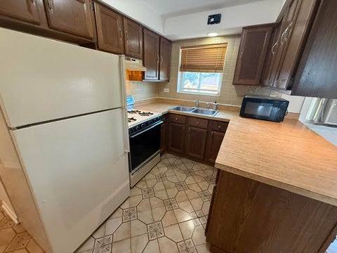 Tiny photo for 5779 N Northwest Highway #103, Chicago, IL 60631 (MLS # 12752077)