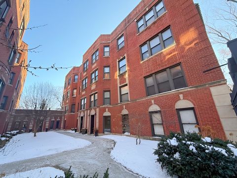 Tiny photo for 7007 N Wolcott Avenue #3, Chicago, IL 60626 (MLS # 12556426)