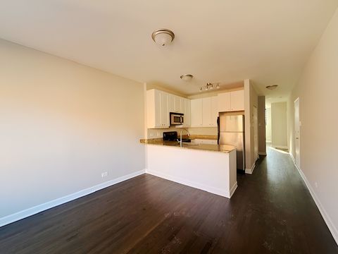 Tiny photo for 7007 N Wolcott Avenue #3, Chicago, IL 60626 (MLS # 12556426)