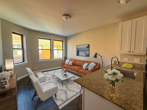 Tiny photo for 7007 N Wolcott Avenue #3, Chicago, IL 60626 (MLS # 12556426)