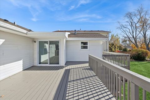 Tiny photo for 821 Oakwood Drive, Round Lake Beach, IL 60073 (MLS # 12517507)