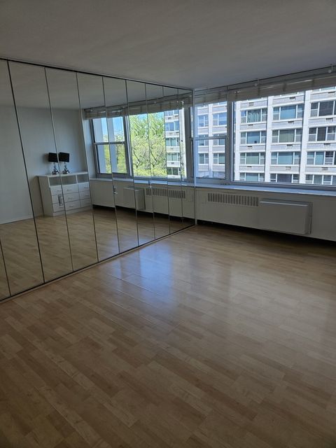 Tiny photo for 4250 N Marine Drive #511, Chicago, IL 60613 (MLS # 12641333)