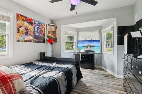 Tiny photo for 806 Spencer Street, Joliet, IL 60433 (MLS # 12491602)