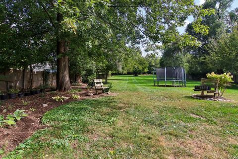 Tiny photo for 806 Spencer Street, Joliet, IL 60433 (MLS # 12491602)