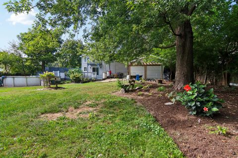 Tiny photo for 806 Spencer Street, Joliet, IL 60433 (MLS # 12491602)