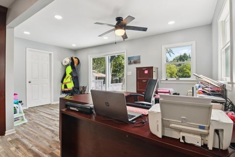 Tiny photo for 806 Spencer Street, Joliet, IL 60433 (MLS # 12491602)