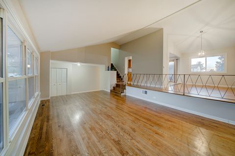 Tiny photo for 1324 S Main Street, Lombard, IL 60148 (MLS # 12484857)