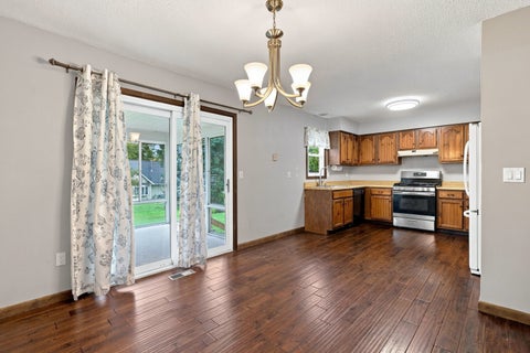 Tiny photo for 2511 W 60th Street, Davenport, IA 52806 (MLS # 12765106)