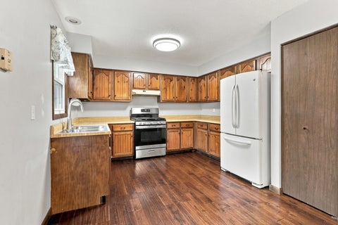 Tiny photo for 2511 W 60th Street, Davenport, IA 52806 (MLS # 12765106)