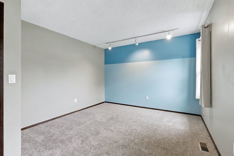 Tiny photo for 2511 W 60th Street, Davenport, IA 52806 (MLS # 12765106)
