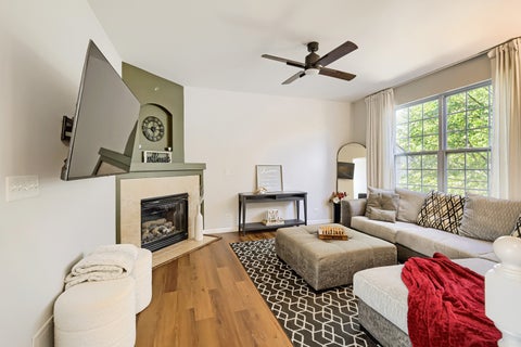 Tiny photo for 1734 Dogwood Lane, Hanover Park, IL 60133 (MLS # 12775739)