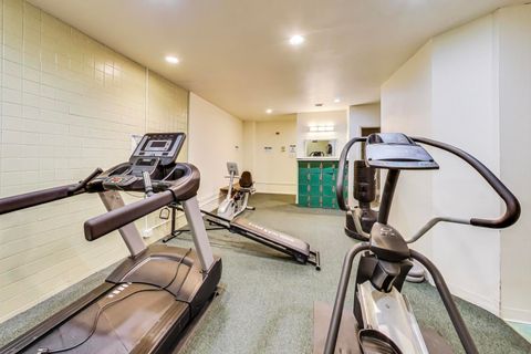 Tiny photo for 5840 W 104th Street #209, Oak Lawn, IL 60453 (MLS # 12515544)