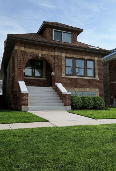 4 beds bed, 3 baths bath property at 2623 euclid avenue, berwyn, il 60402