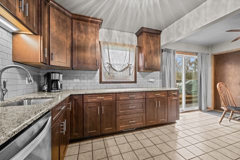 Tiny photo for 6721 Highland Street, Hanover Park, IL 60133 (MLS # 12512116)