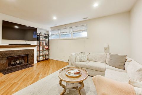 Tiny photo for 4216 N ASHLAND Avenue #G, Chicago, IL 60613 (MLS # 12621370)