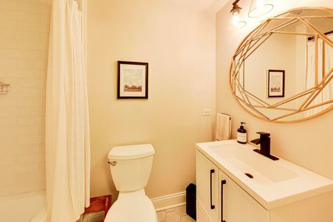 Tiny photo for 4216 N ASHLAND Avenue #G, Chicago, IL 60613 (MLS # 12621370)